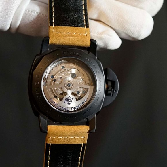 Luminor Panerai Men's watch - Picture 2 of 2